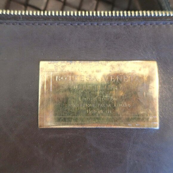 Bottega Veneta Cabat Medium Tote Dark Brown Intrecciato Leather - Picture 11 of 12